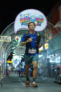 BIB: 5427
                            <button type="button" onclick="openModal(21830325)" class="btn btn-primary btn-sm float-right btn-popup" data-toggle="modal" data-target=".modal-high-quality">
                        <i class="fas fa-shopping-cart"></i> Add to Cart
                    </button>
                                            <button type="button" onclick="isThisMe(21830325, true)" class="btn btn-success btn-sm float-right btn-popup btn-isme hidden" data-toggle="tooltip" data-placement="bottom" title="นี่คือรูปของคุณใช่ไหม คลิกที่นี่เพื่อเอาเข้าอัลบั้ม">
                        <i class="fas fa-plus"></i> Add to album
                    </button>
                    <button type="button" onclick="isThisMe(21830325, false)" class="btn btn-warning btn-sm float-right btn-popup btn-isnotme hidden">
                        <i class="fas fa-ban"></i> Remove from album
                    </button>